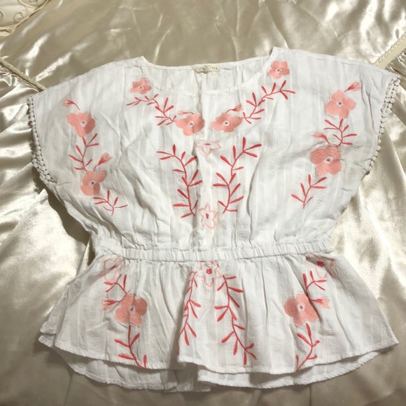 Copper Key Tops - Beautiful Copper Key Large Embroidered Blouse
